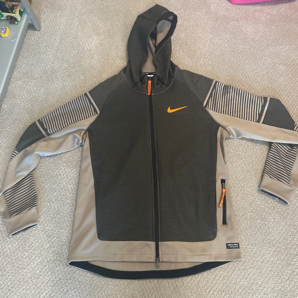 Men’s Nike Zip Up
